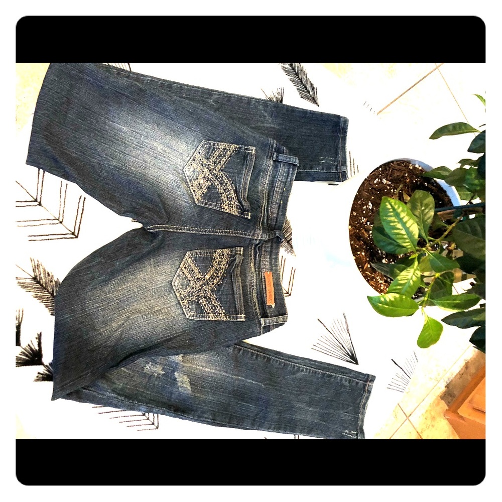 Almost Famous Jeans embellished Junior 3